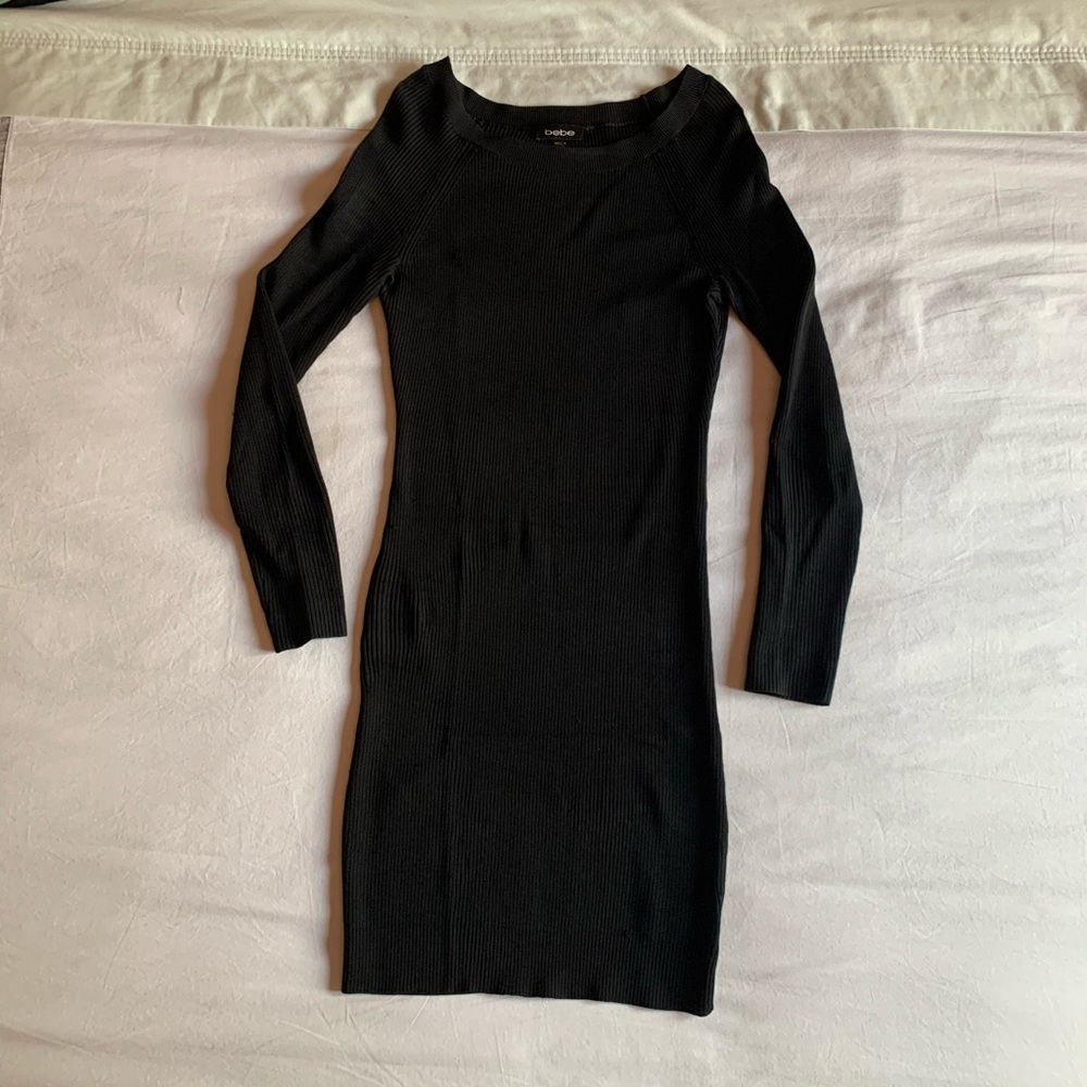 Bebe long sleeve dress